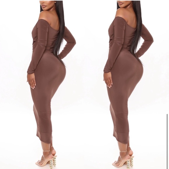 Off the shoulder midi dress - Picture 3 of 3